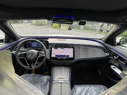 Mercedes-Benz E 300 2025 года за 36 500 000 тг. в Алматы – фото 20