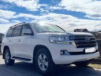 Toyota Land Cruiser 2018 года за 28 000 000 тг. в Астана