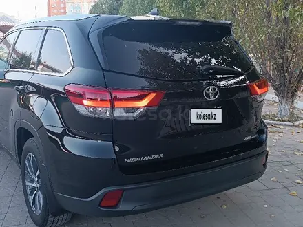 Toyota Highlander 2019 года за 19 999 999 тг. в Актобе – фото 3