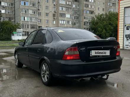 Opel Vectra 1996 года за 1 100 000 тг. в Актобе – фото 5