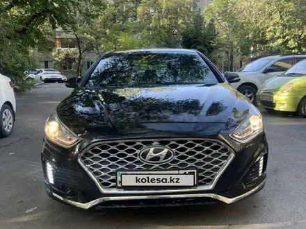 Hyundai Sonata 2018 года за 8 500 000 тг. в Алматы