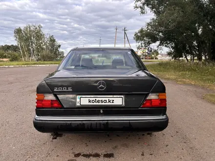 Mercedes-Benz E 200 1992 года за 2 000 000 тг. в Булаево – фото 3