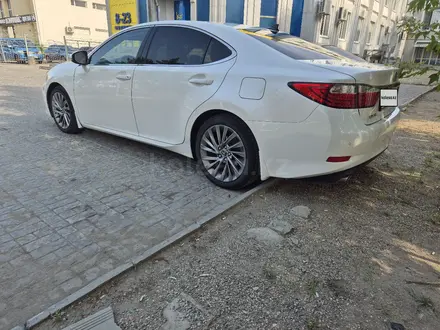 Lexus ES 250 2013 года за 13 200 000 тг. в Астана – фото 2