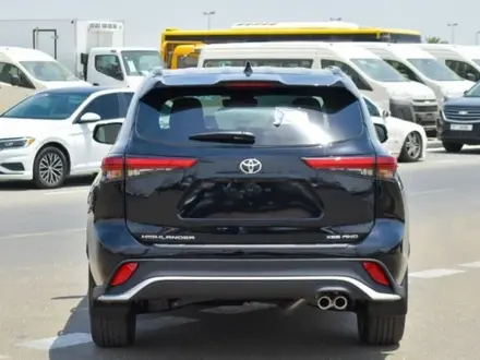 Toyota Highlander 2023 года за 25 050 000 тг. в Семей – фото 17