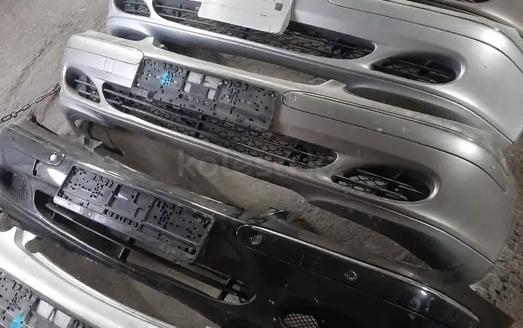 Бампер передний Мерседес w220 за 5 000 тг. в Семей