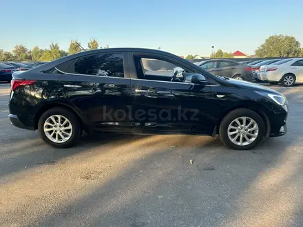 Hyundai Accent 2021 года за 5 536 600 тг. в Алматы – фото 7
