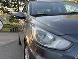 Hyundai Solaris 2012 года за 3 500 000 тг. в Жаксы – фото 2