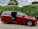 Toyota Sienna 2021 года за 20 000 000 тг. в Алматы – фото 5