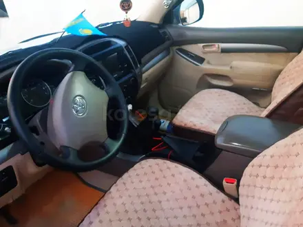 Toyota Land Cruiser Prado 2006 года за 11 000 000 тг. в Актобе – фото 8