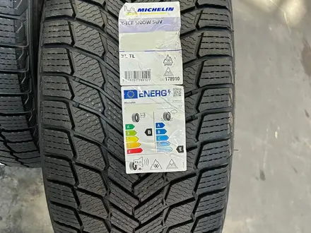 Шины Michelin 265/40/r22 Xice Snow за 245 000 тг. в Алматы