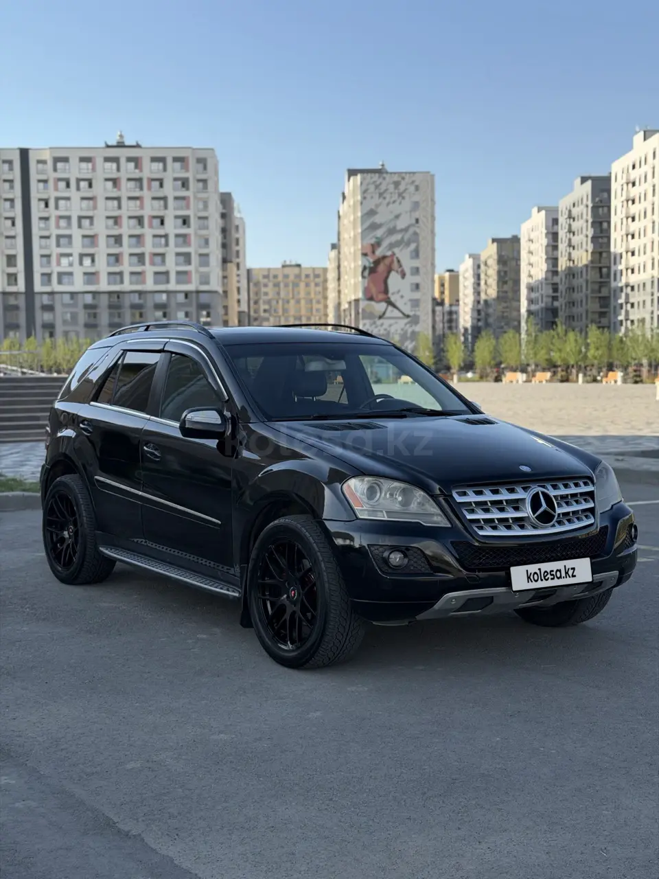 Mercedes-Benz M-Class, 2011