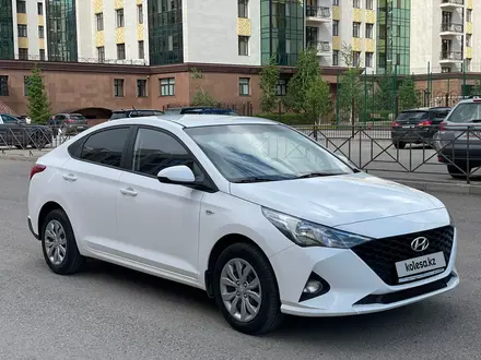 Hyundai Accent 2022 года за 7 600 000 тг. в Астана – фото 5