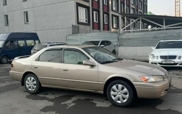 Toyota Camry 1998 года за 2 900 000 тг. в Алматы