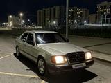 Mercedes-Benz E 260 1990 годаүшін1 450 000 тг. в Астана – фото 3