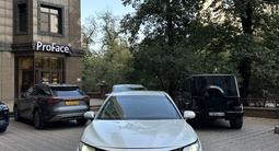 Toyota Camry 2018 года за 13 500 000 тг. в Алматы