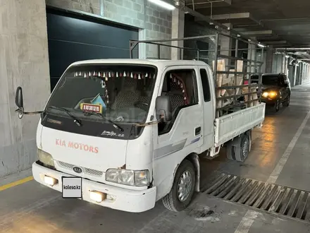 Kia  Bongo 1999 года за 3 050 000 тг. в Узынагаш