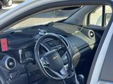 Chevrolet Tracker 2015 года за 6 000 000 тг. в Шымкент – фото 5