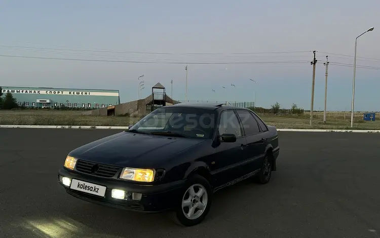 Volkswagen Passat 1996 года за 1 000 000 тг. в Уральск