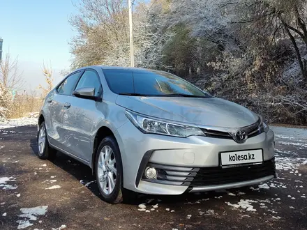 Toyota Corolla 2017 года за 8 400 000 тг. в Алматы – фото 2