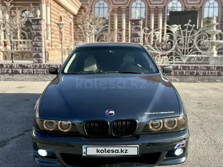 BMW 528 1997 года за 3 190 000 тг. в Шымкент