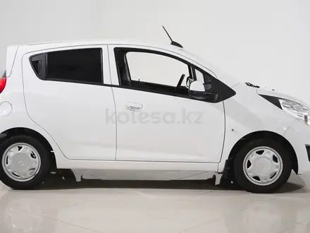 Chevrolet Spark 2022 года за 5 490 000 тг. в Алматы – фото 6