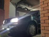 Volkswagen Golf 1994 года за 1 145 000 тг. в Актобе – фото 2