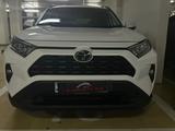 Toyota RAV4 2020 годаүшін15 300 000 тг. в Астана