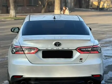 Toyota Camry 2021 года за 18 800 000 тг. в Тараз – фото 6