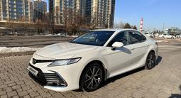 Toyota Camry 2024 года за 19 500 000 тг. в Алматы