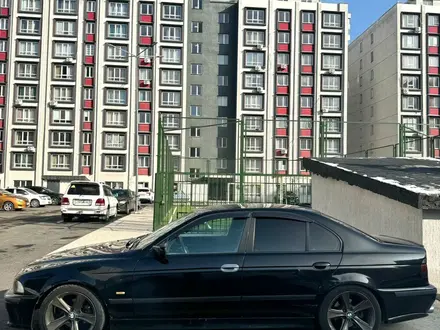 BMW 528 1996 года за 3 200 000 тг. в Алматы – фото 7