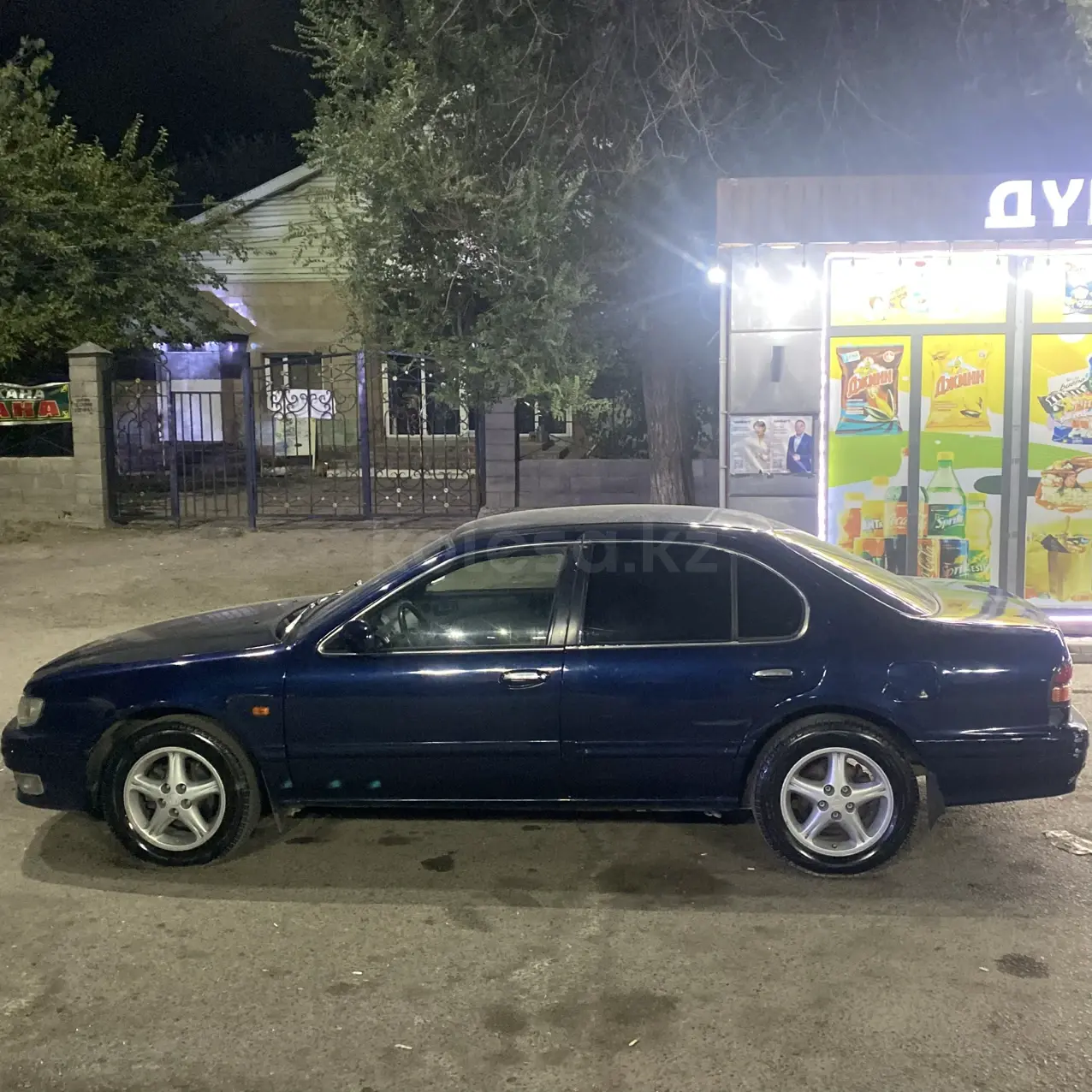 Nissan Maxima, 1995