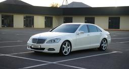 Mercedes-Benz S 500 2012 года за 15 000 000 тг. в Шымкент