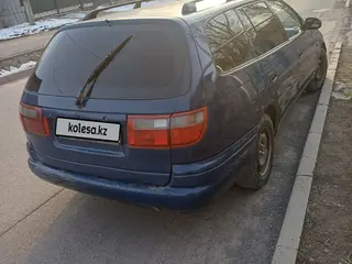 Toyota Carina E