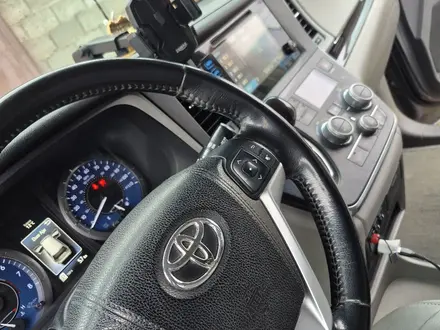 Toyota Sienna 2016 года за 15 000 000 тг. в Уральск – фото 9