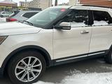 Ford Explorer 2015 годаfor11 000 000 тг. в Караганда – фото 2