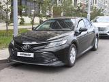 Toyota Camry 2019 годаүшін12 300 000 тг. в Астана – фото 2