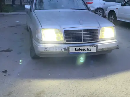 Mercedes-Benz E 200 1994 года за 3 500 000 тг. в Алматы – фото 3