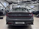Hyundai Sonata 2020 года за 9 900 000 тг. в Уральск – фото 4