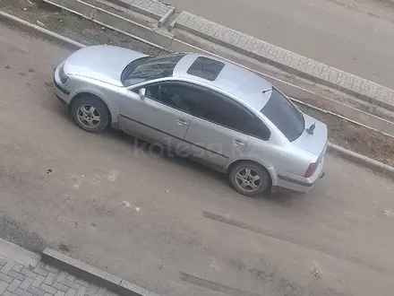 Volkswagen Passat 1996 года за 2 000 000 тг. в Уральск – фото 4