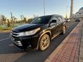 Toyota Highlander 2019 года за 16 000 000 тг. в Астана – фото 2