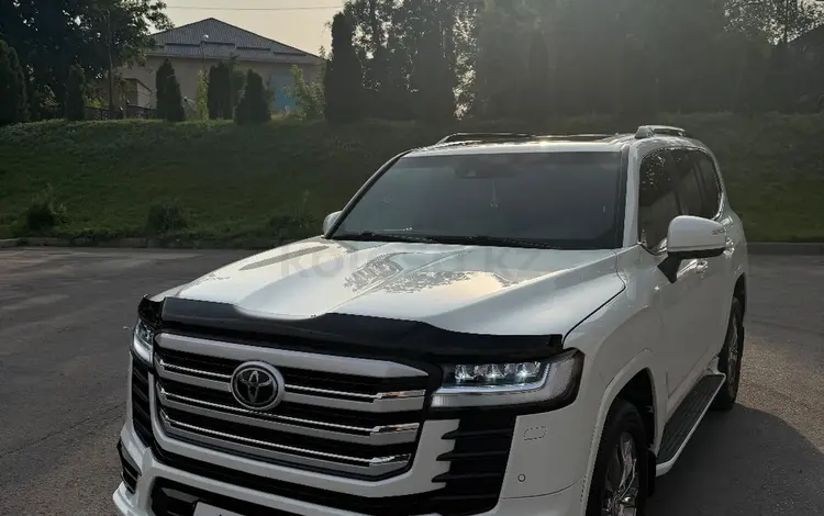 Toyota Land Cruiser 2021 года за 44 000 000 тг. в Тараз