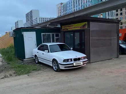 BMW 525 1992 года за 1 400 000 тг. в Астана – фото 4