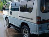 Mitsubishi Delica 1989 годаfor3 500 000 тг. в Алматы – фото 4