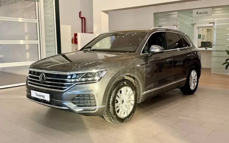 Volkswagen Touareg 2022 годаfor30 820 000 тг. в Петропавловск