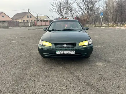 Toyota Camry 1999 года за 3 600 000 тг. в Тараз – фото 6