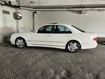 Mercedes-Benz E 320 2001 года за 9 000 000 тг. в Алматы – фото 6