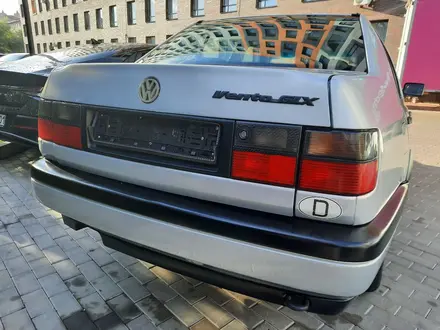 Volkswagen Vento 1997 года за 2 300 000 тг. в Астана – фото 4