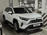 Toyota RAV4 2025 года за 22 990 000 тг. в Алматы