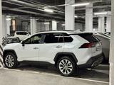 Toyota RAV4 2025 года за 22 990 000 тг. в Алматы – фото 5