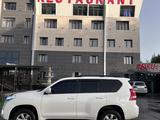 Toyota Land Cruiser Prado 2013 года за 15 700 000 тг. в Алматы
